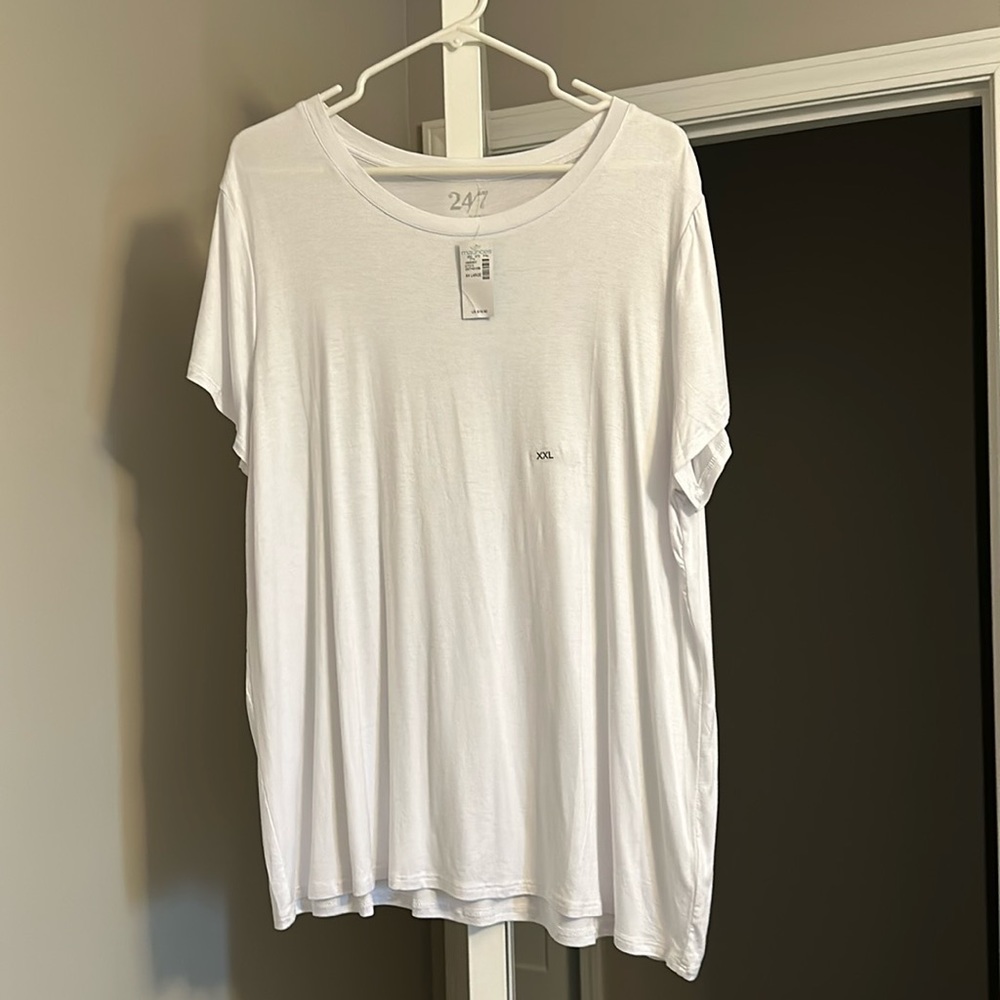 Maurice’s brand new with tags short sleeve top
